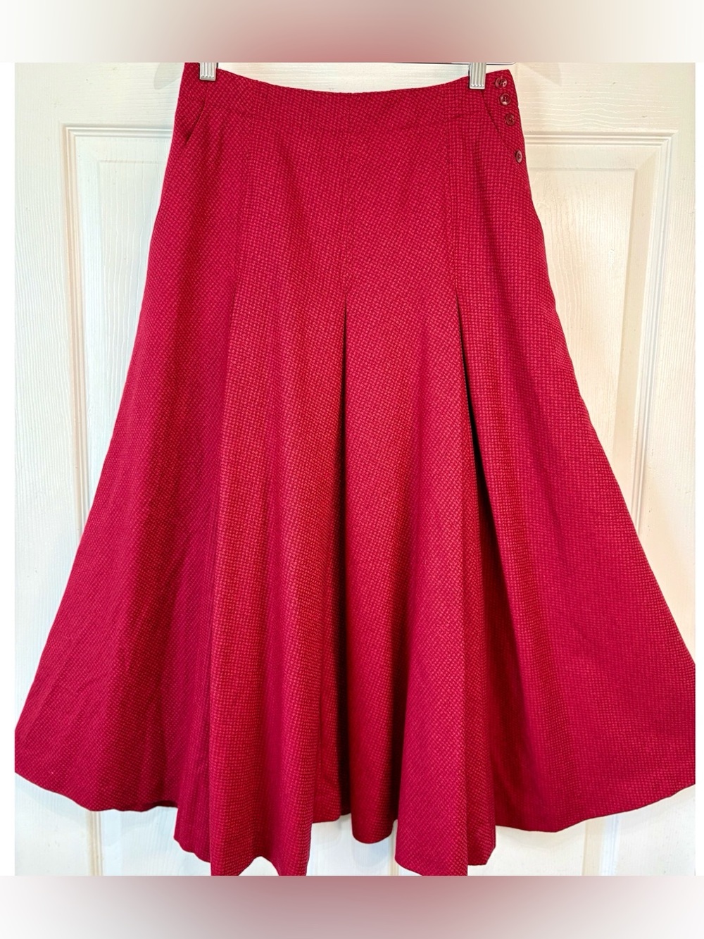 Vintage LIZ CLAIBORNE Red Burgundy 100% Wool Pleated Full Midi Skirt 8/10